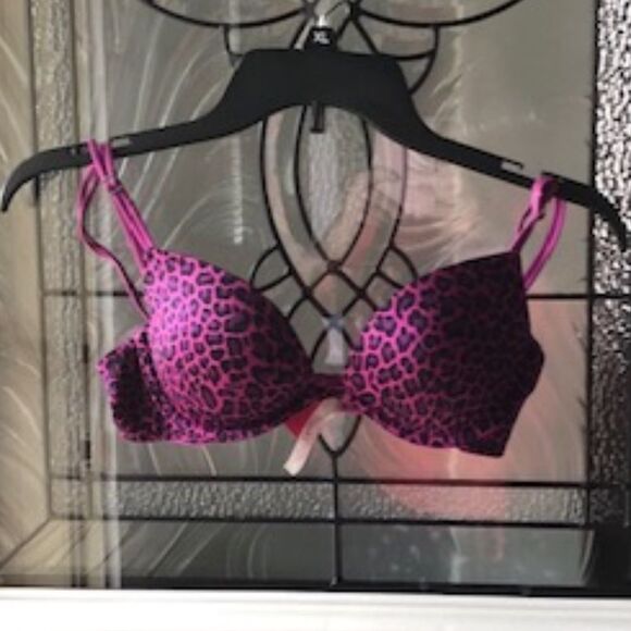 VICTORIA'S Secret Pink Bra - Picture 1 of 5